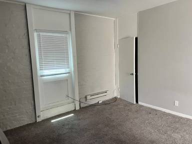 Main picture of 322 N Newstead Ave