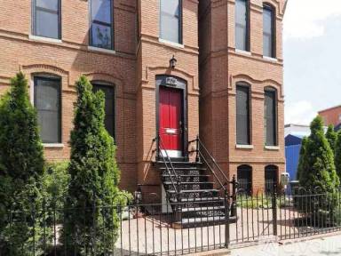 Main picture of 705 Q St NW
