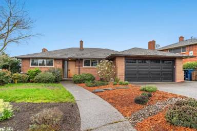 Main picture of 8837 42nd Ave SW
