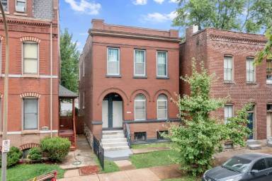 Main picture of 3324 Illinois Ave