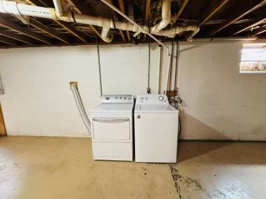 Main picture of 1105 Robin Rd