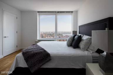 Main picture of 1214 Fifth Avenue Luxury Apartments