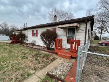 Main picture of 3100 N 14th St
