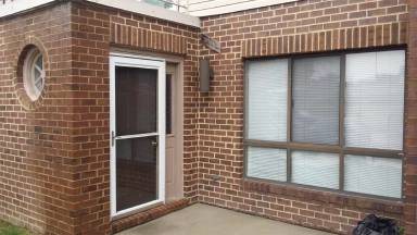 Main picture of 3153 Hawthorne Dr NE