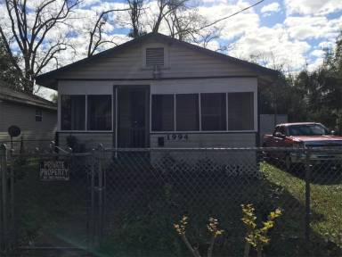 Main picture of 1994 Baldwin St
