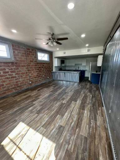 Main picture of 1623 Main St