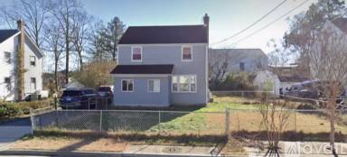 Main picture of 21695 N Essex Dr