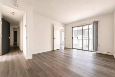 Main picture of 2540 College Ave