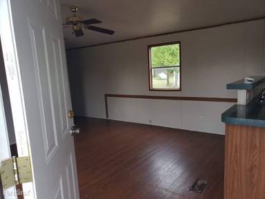 Main picture of Lakeview Mobile Home Park