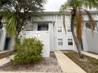Main picture of 7009 Waterside Dr