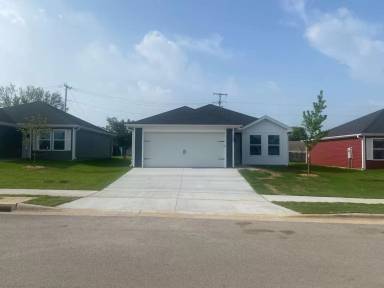 Main picture of 756 Short Leaf Ln