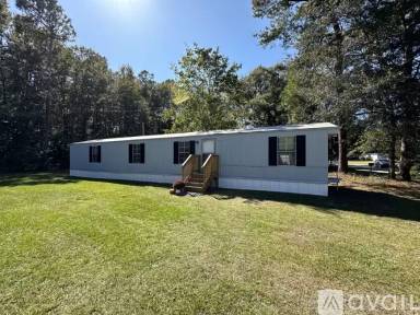 Main picture of 120 Thatchet Dr
