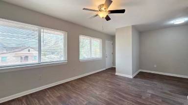 Main picture of 1744 Lyle Ave