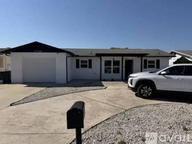 Main picture of 7520 Hawthorn Dr