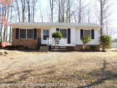 Main picture of 2222 Bywood Rd