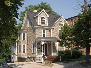 Main picture of 730 S State St