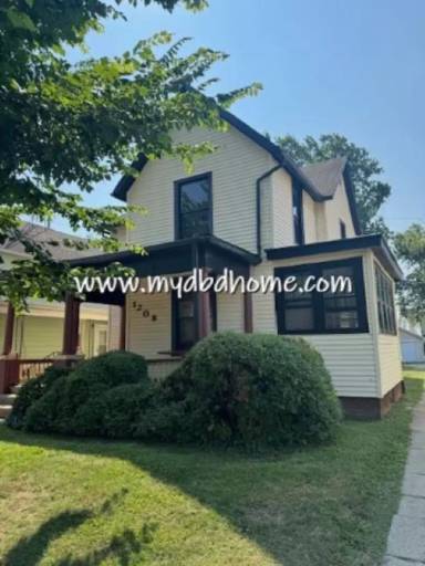 Main picture of 1208 Columbia Ave