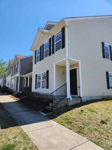 Main picture of 1900 Isabelle Ln