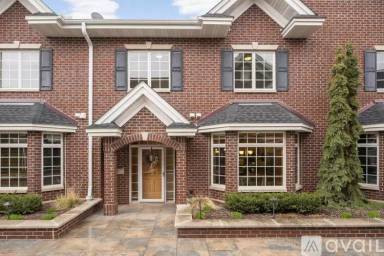 Main picture of 10855 Falling Water Ln
