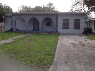 Main picture of 206 Hub Ave