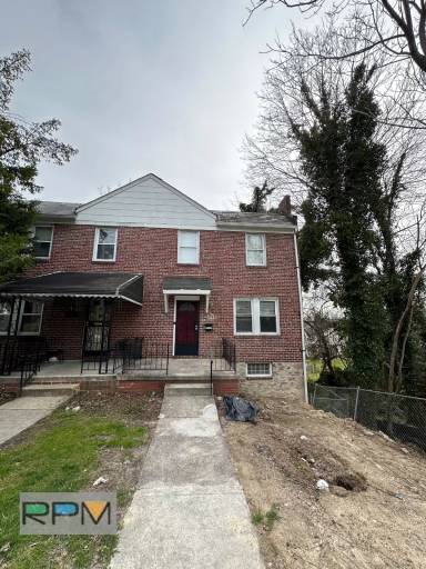 Main picture of 5001 Govane Ave