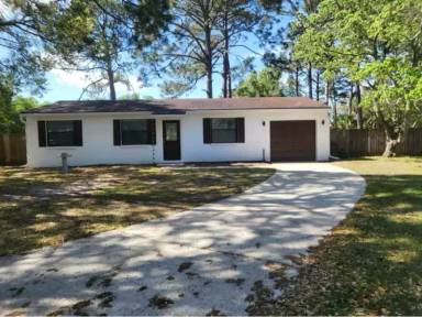 Main picture of 8 Dolphin Blvd