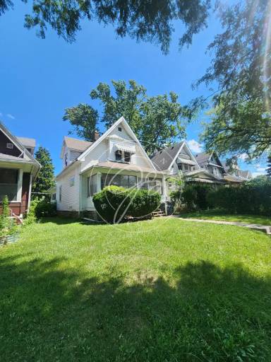Main picture of 2830 Stickney Ave