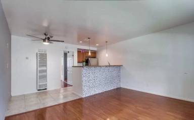 Main picture of 1024 Turquoise St