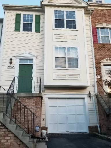 Main picture of 7807 Vanity Fair Dr