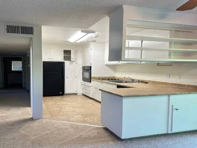 Main picture of 1705 Carmel Dr