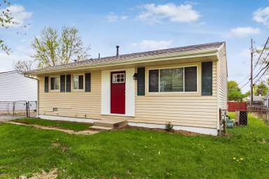 Main picture of 3883 Laguna Dr