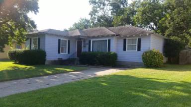 Main picture of 1636 Elizabeth Dr