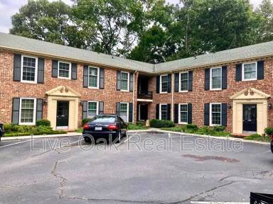 Main picture of 1305 Cypress Ave