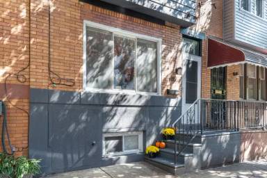 Main picture of 1115 Linn St
