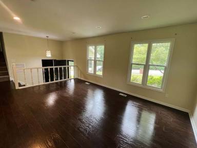 Main picture of 544 Hilliard Dr