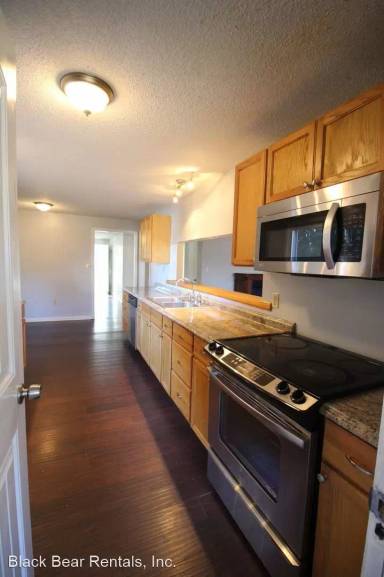 Main picture of 22 White Ave