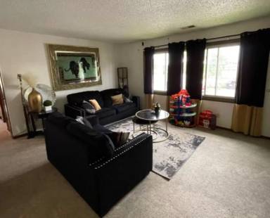 Main picture of 1147 Ravenwood Rd