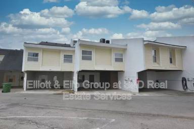 Main picture of 2223 9th St SE