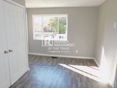 Main picture of 609 Cross St