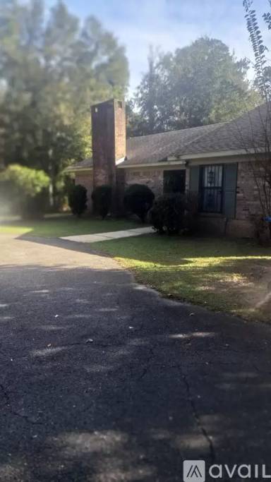 Main picture of 10401 Northhill Ct