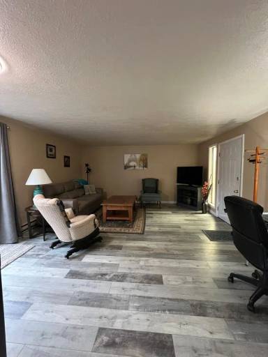 Main picture of 2121 N Eldorado Ave
