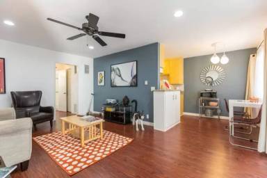 Main picture of 1348 N Vista St