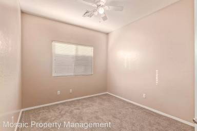 Main picture of 2317 S 88th Dr