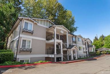 Main picture of 11305 NE 128 11305 128 St St