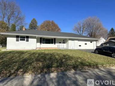 Main picture of 1205 Leaman Pl