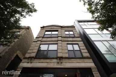 Main picture of 2153 W Division St