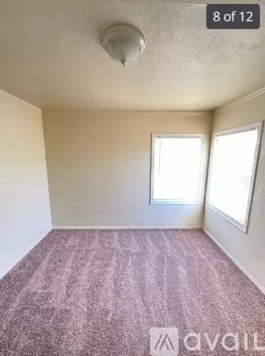 Main picture of 2611 Urbano Dr