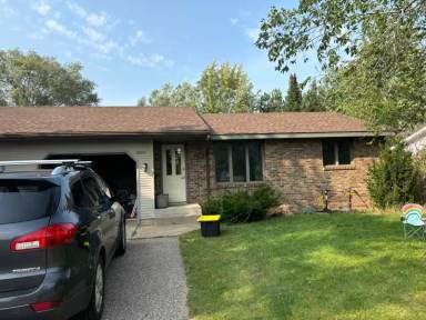Main picture of 3242 Larry Dr