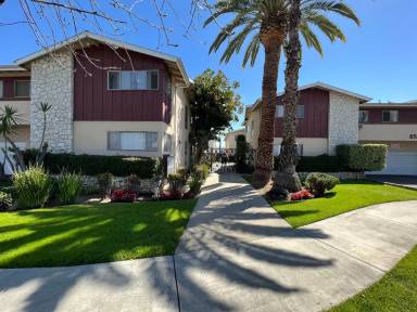 Main picture of 8334 Amigo Ave