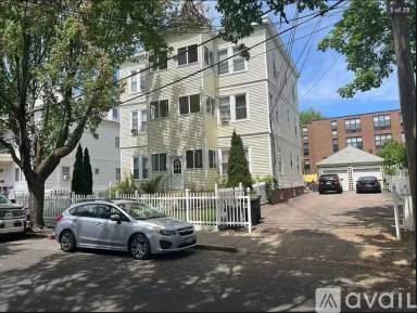 Main picture of 7 Pearl St